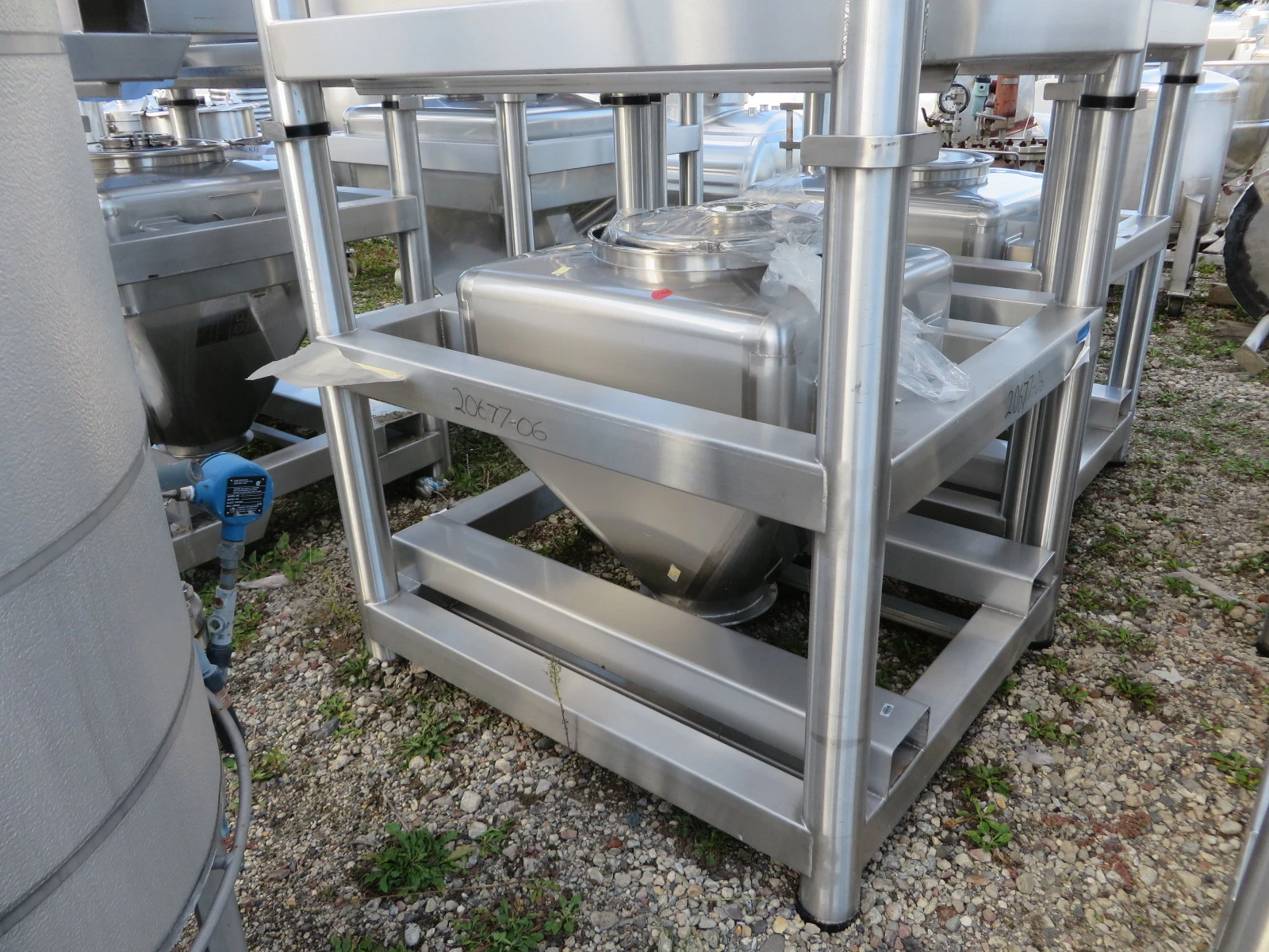 USED TOTE, INC. 10 CUBIC FOOT