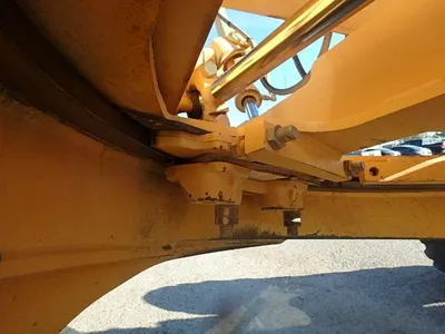 2011 Volvo G946
