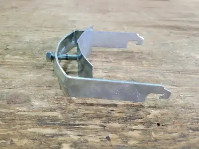 4" Conduit Strut Clamp 375