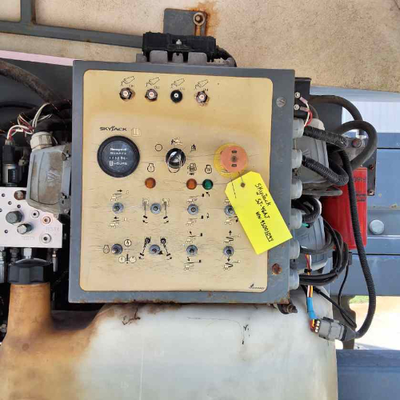 USED 2015 Skyjack SJ46AJ