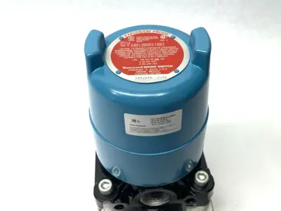 New | in-Stock Honeywell MICRO SWITCH Weather-Sealed, Explosion-Proof Switch DPDT Relays & Switches Michigan US | Maverick Industrial Sales #1398008