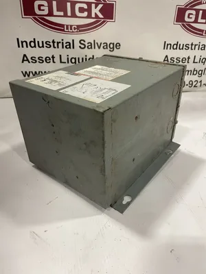 Square D 2S67F 2kVA Transformer 190-440V 110/220V 50/60Hz 1PH
