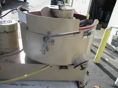 USED ROTO-FINISH ST-1C-00-A30