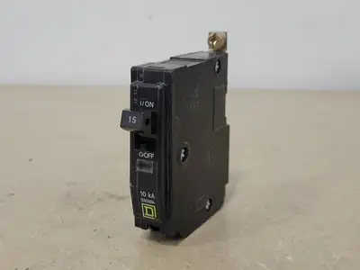 USED SQUARE D QOB115