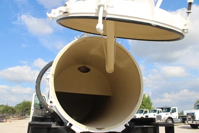 Used 2020 INTERNATIONAL MV Septic/Sewer/Vacuum Trucks Texas US | Roll Off Truck World #1491806