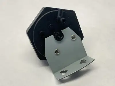 USED LEFOO DIFFERENTIAL PRESSURE SWITCH