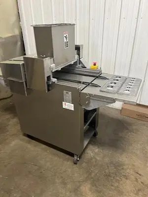 USED 2015 MAGNA MIXER 17V-SX3-G
