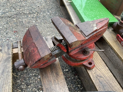 Used _UNKNOWN_ _UNKNOWN_ Gasoline Engines Michigan US | Miedema Asset Management Group #1406771