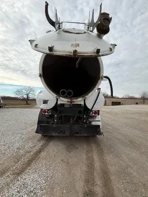 2009 Vactor 2100CL Combination Sewer Cleaner | American Contractors Equipment Supply (7)