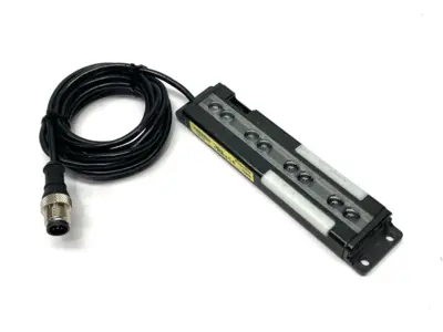 USED BANNER SINGLE PIECE PART VERIFICATION SENSOR 100MM 4-CH 2M RANGE 70989