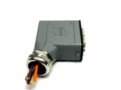 09 20 010 1541,09 20 010 2812 | Harting 09 20 010 1541 Hooded Insert Connector Female 09 20 010 2812 - Used
