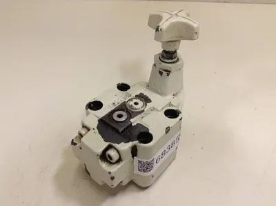 USED VICKERS XG033F30