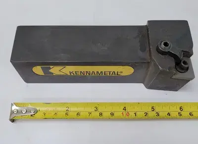 Used KENNAMETAL TURNING TOOLS Misc Industrial Equipment Kentucky US | Aucto #687399