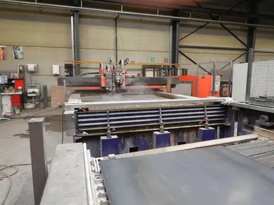USED BYSTRONIC BYJET 4022