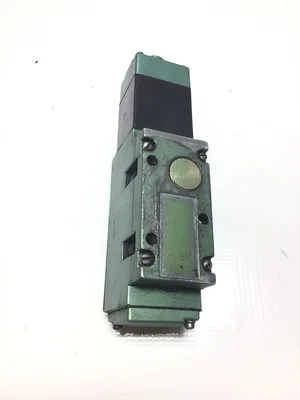 Numatics 228-702B Solenoid Valve