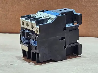 Used TELEMECANIQUE LC1D3210 Switchgears British Columbia CA | Lenmark #1438536