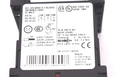NEW SIEMENS CONTACTOR 3RH1131-1AP60