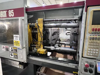 1995 VAN DORN 85-HT-5F Plastic Injection Mold | Universal Press & Machinery (UPM) (4)