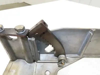 Hyster E60Z-33 Forklift Steering Column Bracket Adjustable