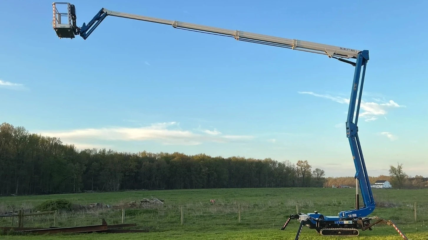 USED 2025 Bluelift B85