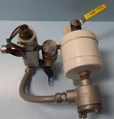 QTY. 1. FLUID ACTUATED SAMPLE CYLINDER CONSISTING ...