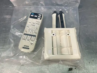Used EPSON BRIGHTLINK PRO 1450UI Commercial Audio/Visual Equipment Ohio US | HGR 24 #1415177
