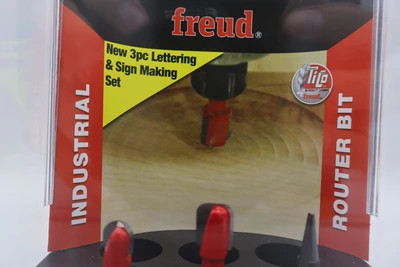 NEW FREUD 87-408