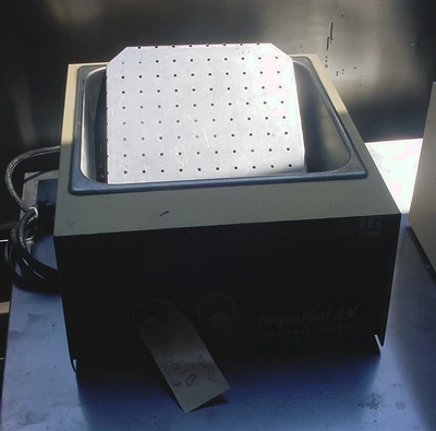 USED IMPERIAL IV LAB LINE WATER BATH 18005