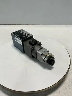 USED BOSCH 0 811 403 001