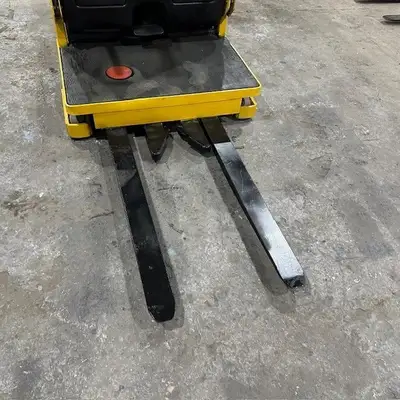 Used 2021 Yale OS030EF Order Pickers New York US | United Lift #1445351