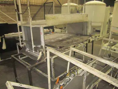 LYLE 150FH Thermoformer Web Fed Type | Perry Equipment (37)