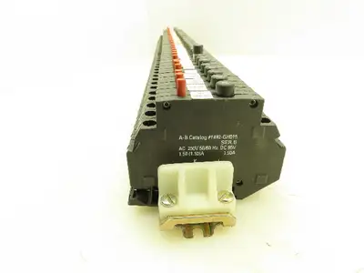 Allen Bradley 1492-GH015 Circuit Breaker Din Rail 250V 1.5A Trip Ser B Lot of 45