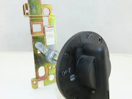 Siemens ITE ED4 Circuit Breaker Operator Mechanism W/CRHOH Rotary Handle