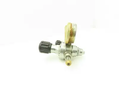 Victor HPT270/40/590/DK4F 2 Stage Regulator Gas Regulator Gauges 0-4000/0-60PSI