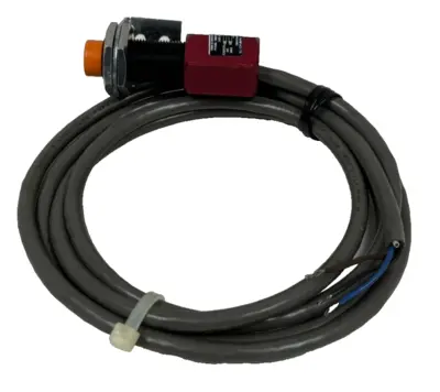NEW NAMCO EE510-21000 PROXIMITY SWITCH 8-28VDC