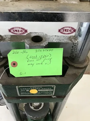 Carver Bench Top Class C 28000-555 Laboratory Hydraulic Press
