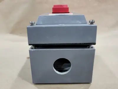 NEW ALLEN-BRADLEY 800H-2HA4R