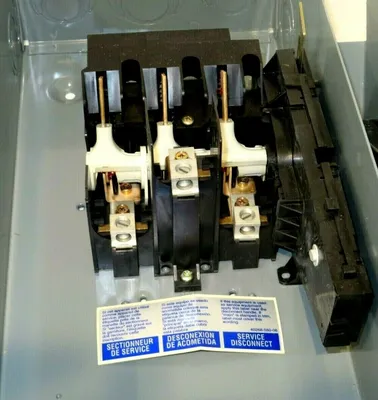 NEW SQUARE D HU363 SAFETY SWITCH 100AMP 600VAC 50/60HZ