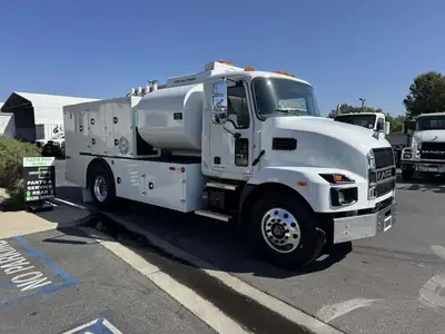New | in-Stock 2027 MACK MD Fuel & Lube Trucks California US | Commerce Truck Equipment Sales #1548706