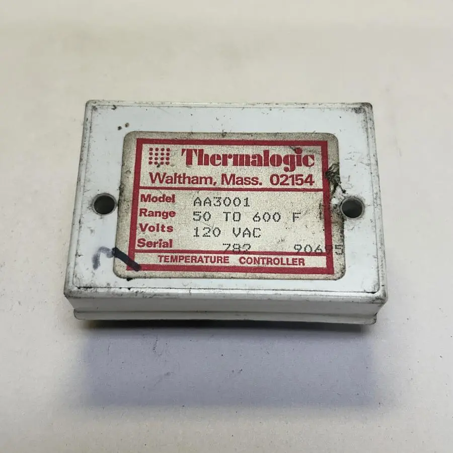 Used THERMALOGIC AA3001 Industrial Controls Ohio US | Surplus Asset Holdings #1237983