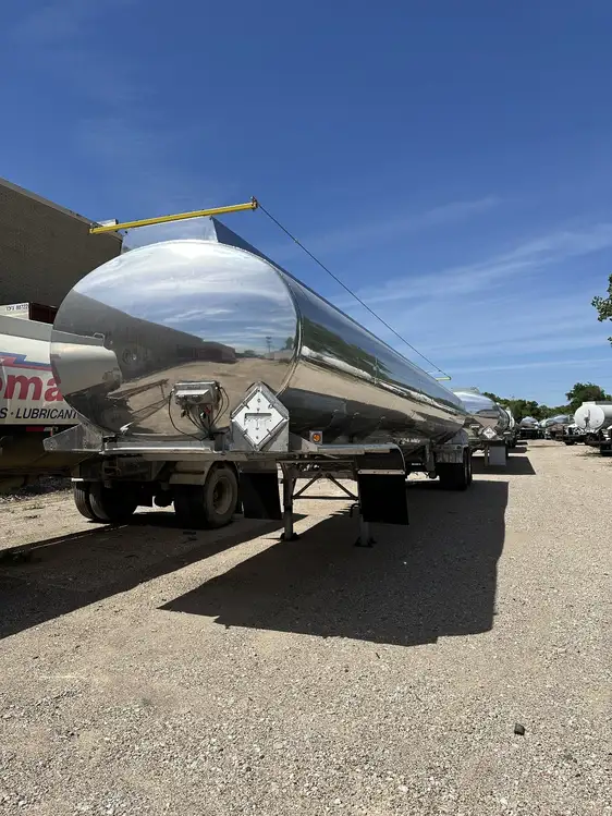 Used 2004 POLAR 406 Tanker Trailers Texas US | MCO Truck & Equipment #1513747