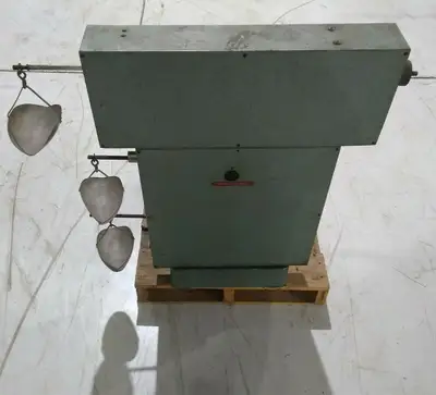 USED GENERAL COUNTING SCALE COMPANY ACCUCOUNT 2 COUNTING SCALE