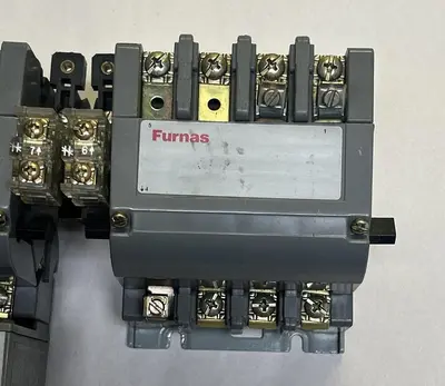 USED FURNAS 22CS32A