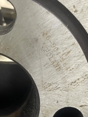 USED BISON 6-904-364