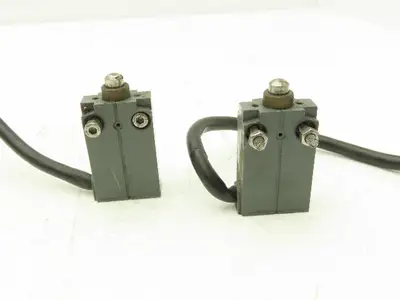 Telemecanique XCB A1102 Plunger Limit Switch 1.5A  Lot of 2