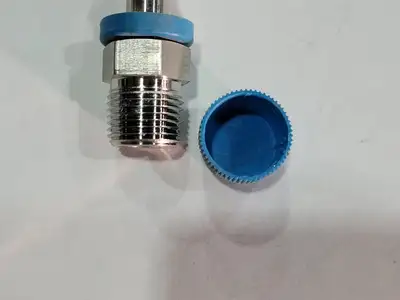 USED SWAGELOK Y4
