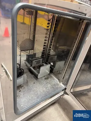 Used Unknown 3.65 Cu Ft VWR Forced Air Oven, Cat# 89511-412, 250°C Dryers Ohio US | Federal Equipment Company #1558007