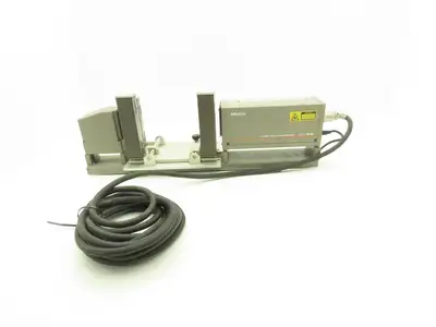 Mitutoyo LSM-602 Laser Scan Micrometer with Size Adapter