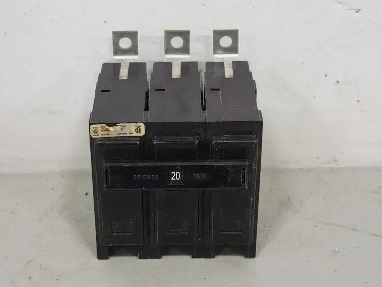 Used EATON BAB3020H Switchgears British Columbia CA | Lenmark #244484