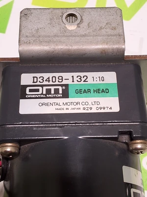 ORIENTAL MOTOR 31K15GN-AW-E2 INDUCTION MOTOR WITH D3409-132 1:10 GEAR HEAD